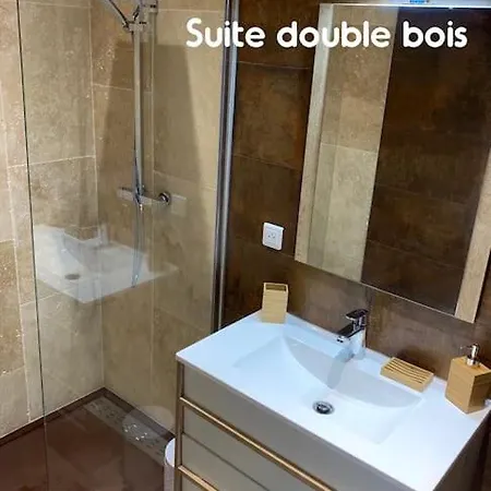 Au Bord De L Eau * フェカン